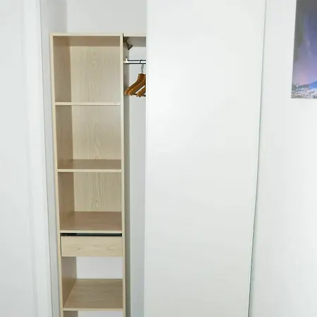 Apartment 3 Bedrooms Compans *